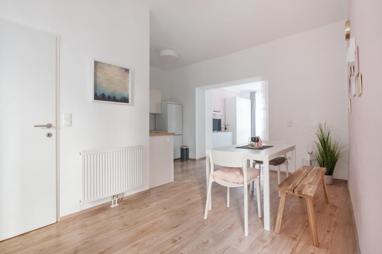 Nice Apartment In Lovely Area 비엔나 외부 사진